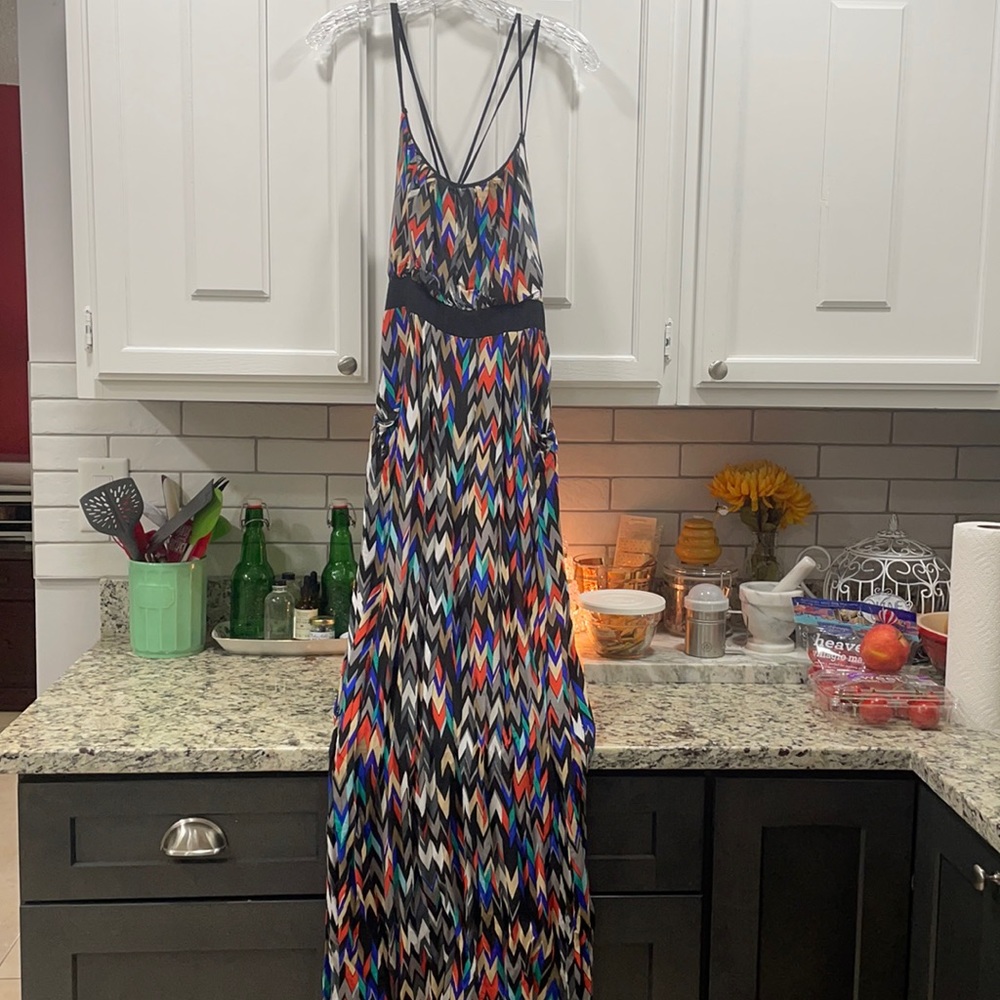 Maxi dress size S chevron pattern
